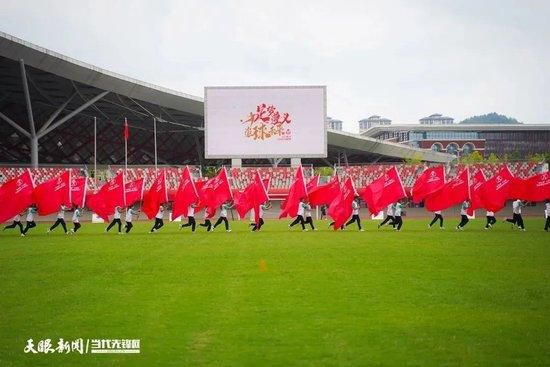 90后的匠人精神 千年耀瓷点亮全国大银幕90后高歌（盛一伦饰）为了不让母亲高蓓（闫妮饰）继续扩散自己爸爸是歌手罗大佑的谎言，决定带着母亲一同去深圳与罗大佑当面对质，在这趟;寻父之旅中逐渐发现母亲年少时（周冬雨饰）与偶像罗大佑（魏晨饰）的一段爱情故事……90后实力编剧牛舒静，创作过众多脍炙人口的作品，漫画《守墓笔记之少年机关师》、《深海不死鸟》；网络剧《大神猴》；电影《法海你不懂爱》、《大神猴》系列、《青蛇之万兽城》等，她创作的剧本，情感细腻，故事情节环环相扣，让观影者沉迷于剧情中无法自拔